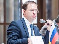 Hatékony döntések és kemény nyilatkozatok: Medinsky a Kulturális Minisztérium élén